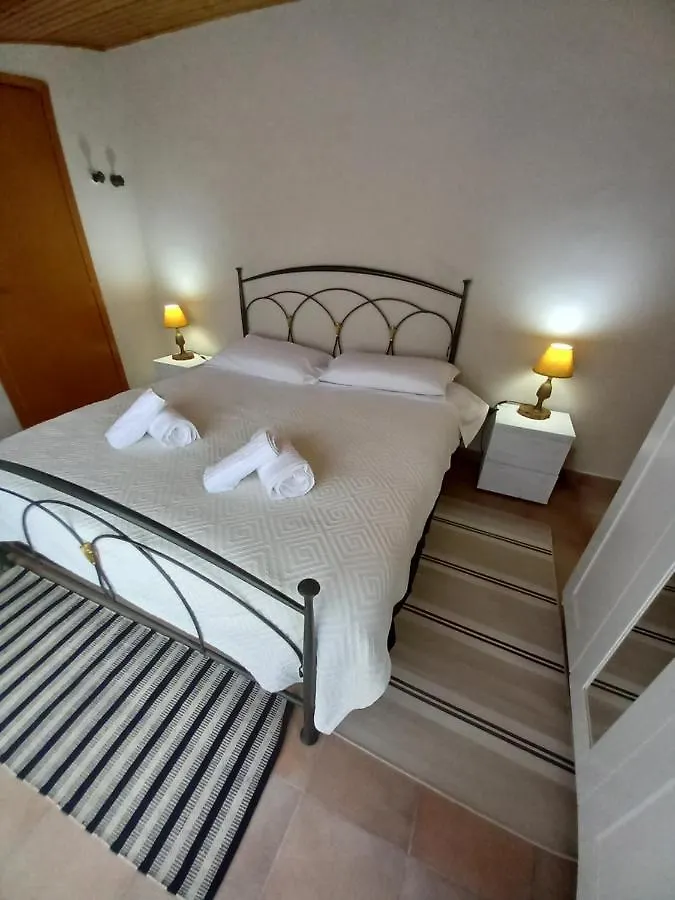 Taormina Garden Villa