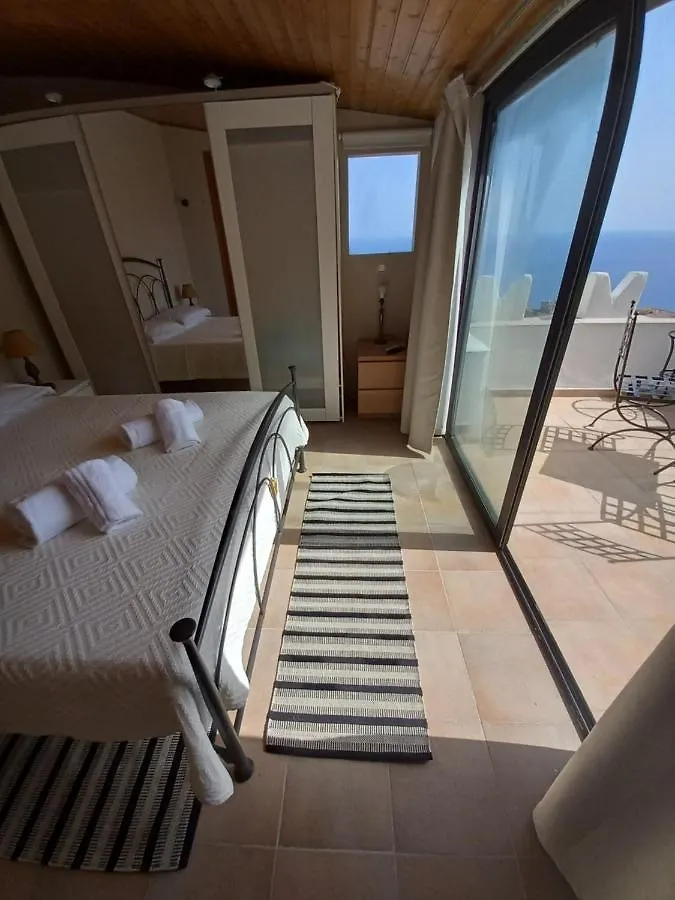 Taormina Garden Villa